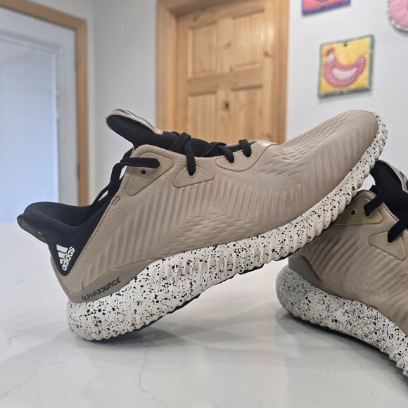 Adidas Alphabounce 1 'Trace Khaki' running shoe.  - Picture 5 of 12